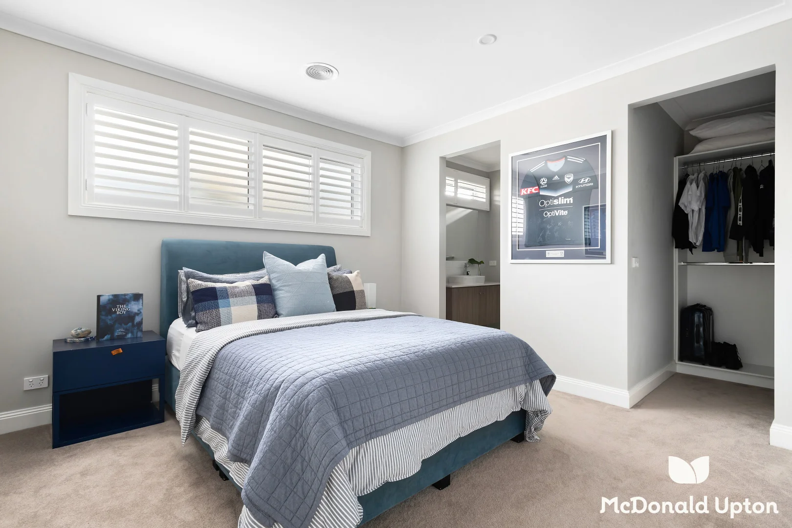 Additional image 27 of 122 Woodland Street, Strathmore VIC 3041