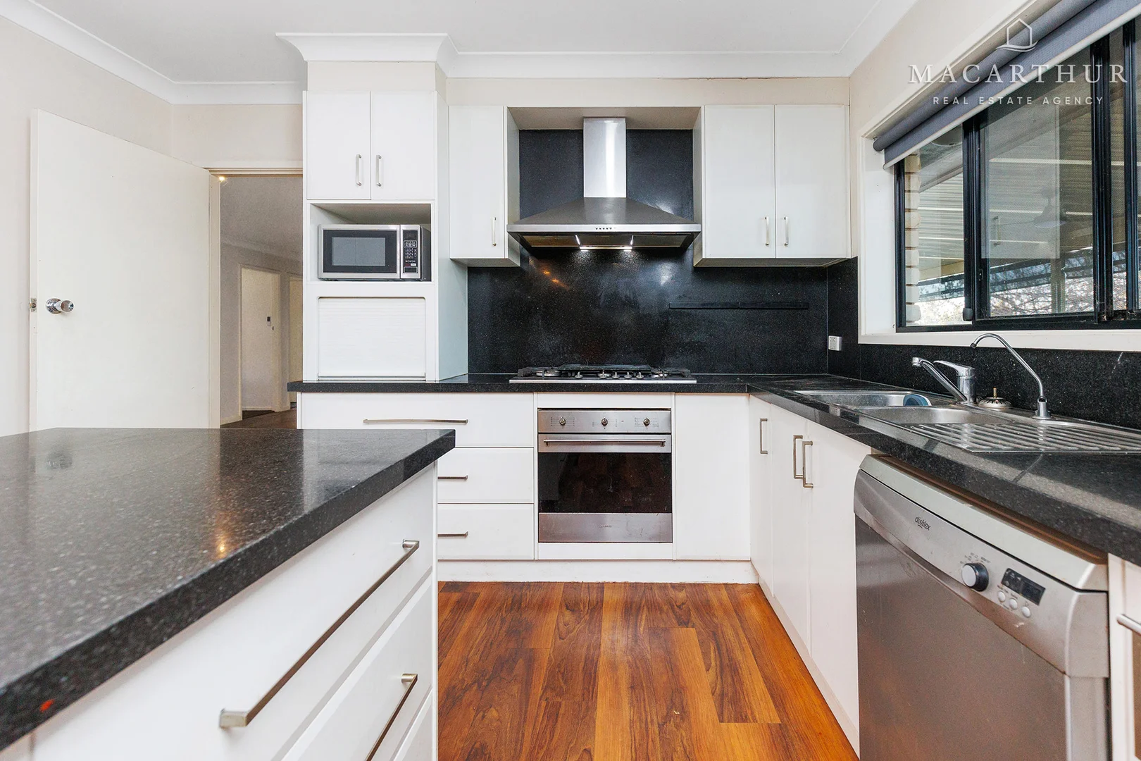 Additional image 7 of 271 Mitchell Road, Lake Albert NSW 2650