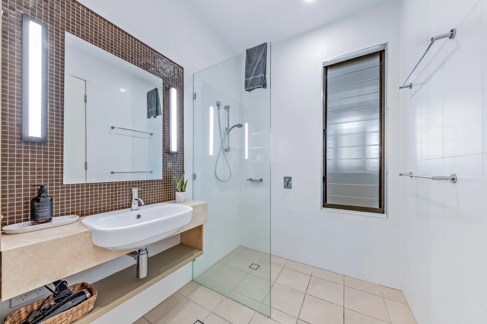 Additional image 17 of 308/33 Port Drive, Airlie Beach QLD 4802