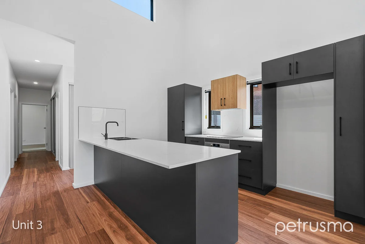 Additional image 28 of 1, 2 & 4/12 Howrah Road, Howrah TAS 7018