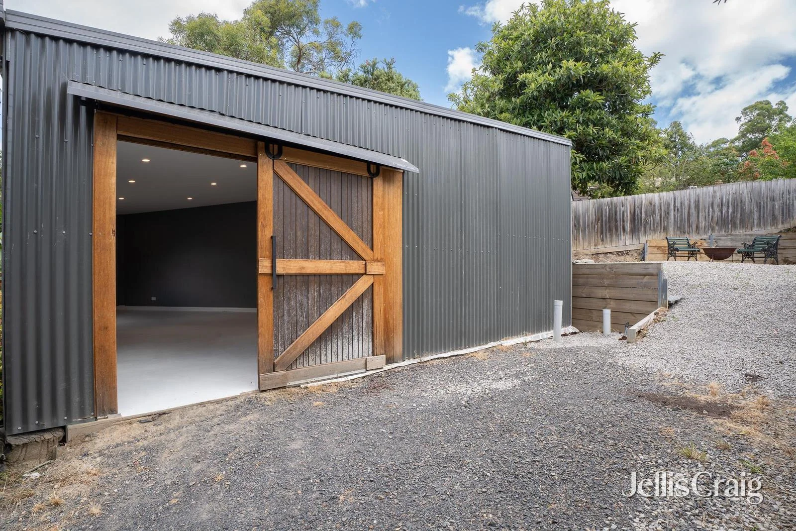 Additional image 12 of 9 Tilanbi Close, Seville VIC 3139