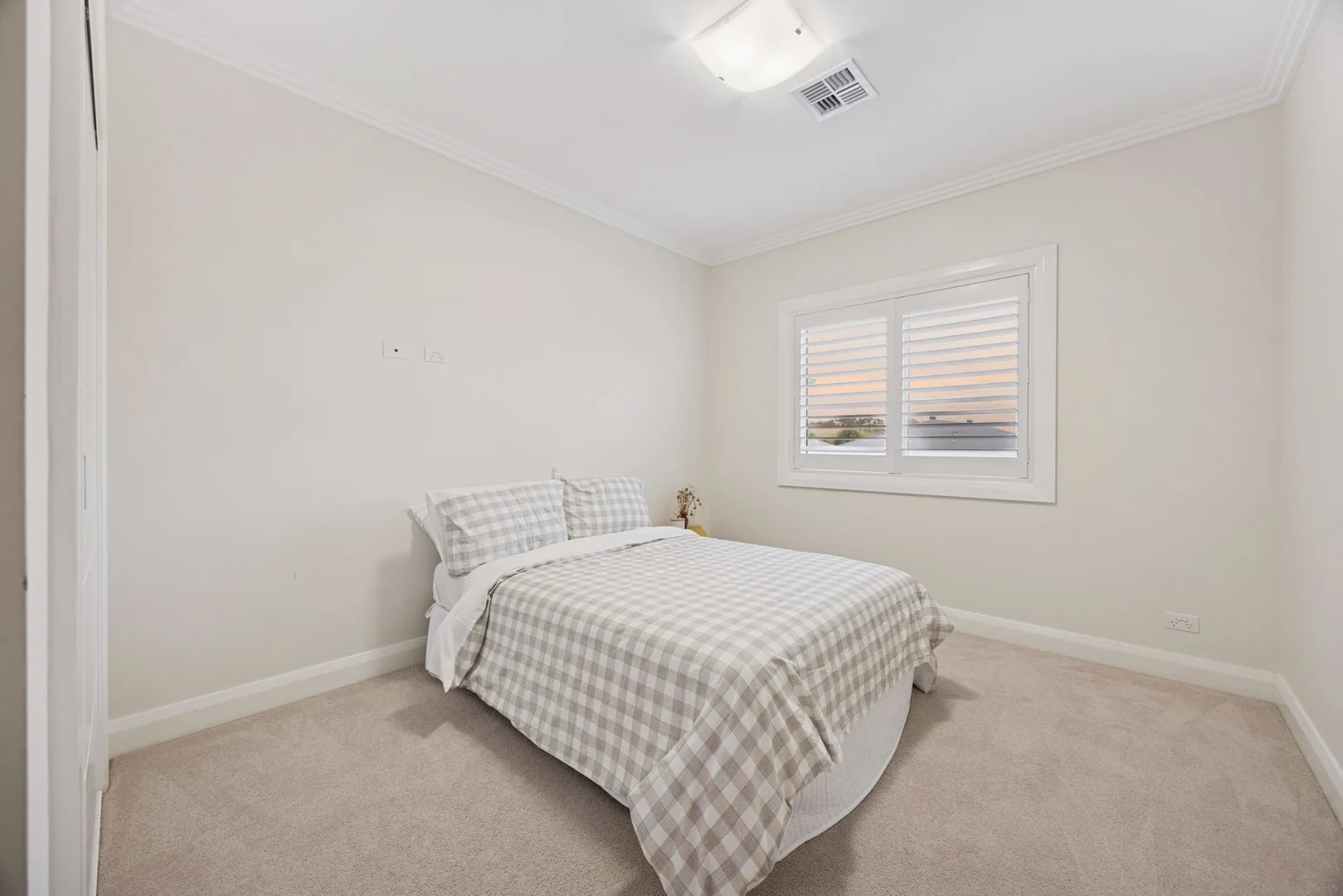 Additional image 13 of 4 Fraser Close, Goulburn NSW 2580