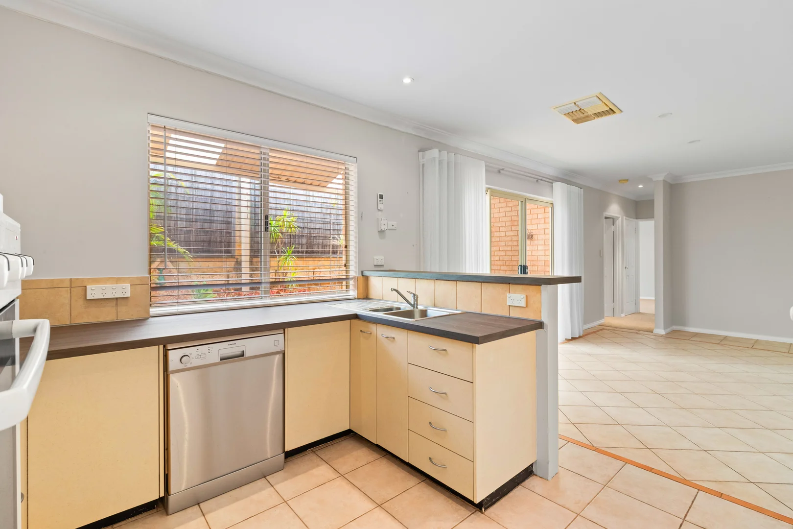 Additional image 6 of 14/85 Cook Avenue, Hillarys WA 6025