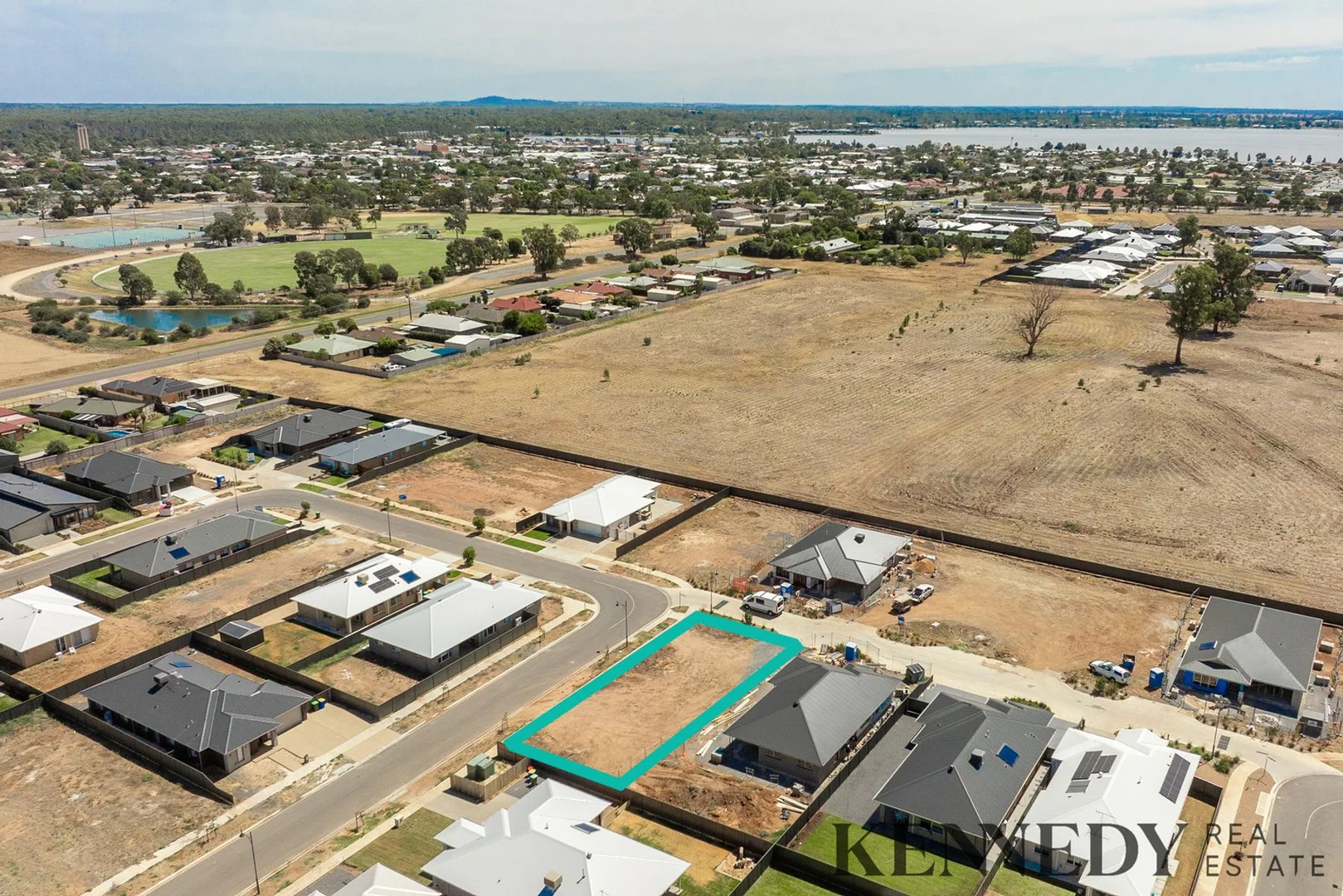 Additional image 3 of 43 Vineyard Circuit, Yarrawonga VIC 3730