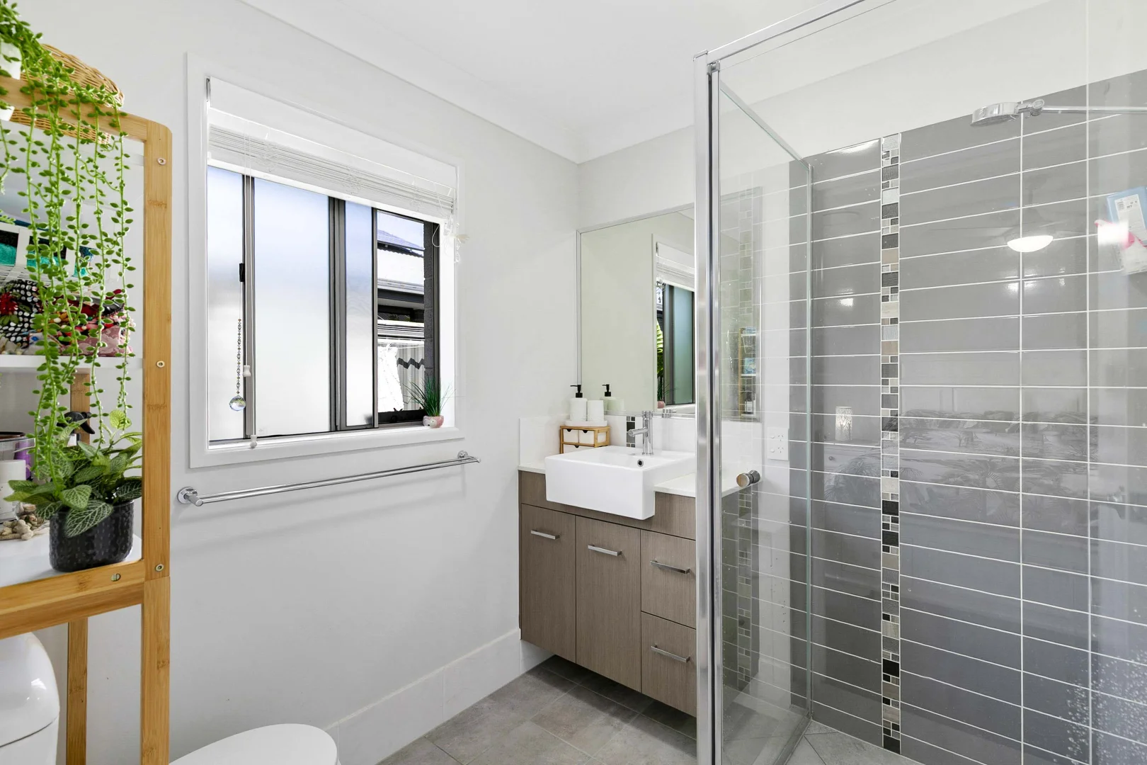 Additional image 9 of 57 Frederick Circuit, Eli Waters QLD 4655