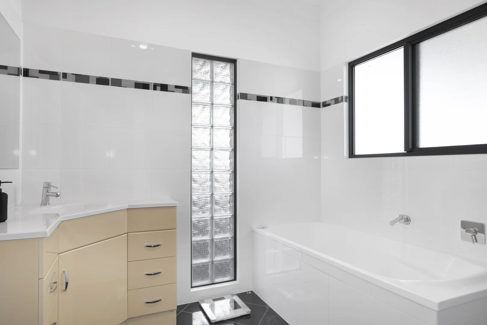 Additional image 22 of 3 Poyntz Street, Thevenard SA 5690