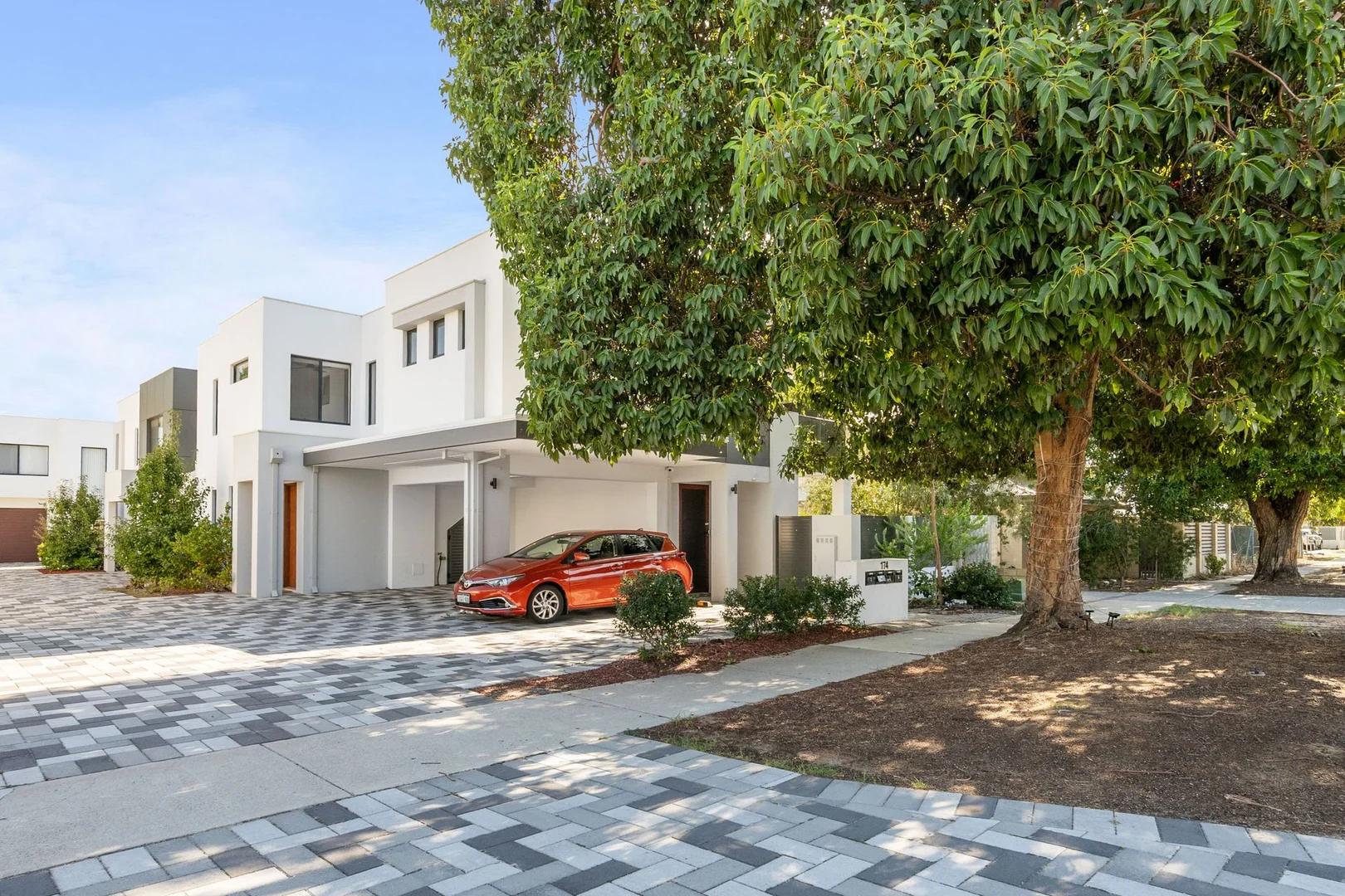 Additional image 30 of 2/174 Leake Street, Belmont WA 6104