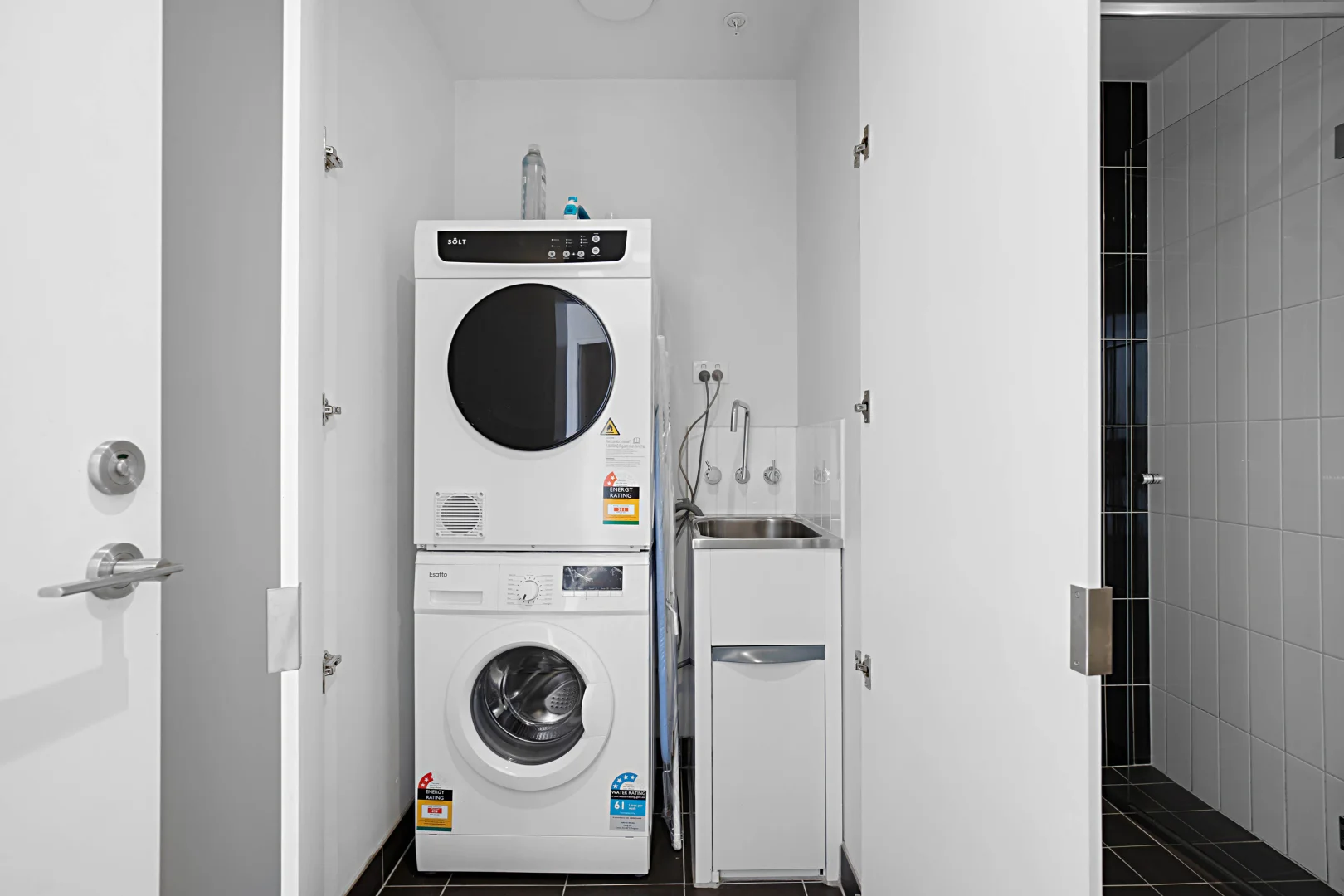 Additional image 11 of 910/55 Merchant Street, Docklands VIC 3008