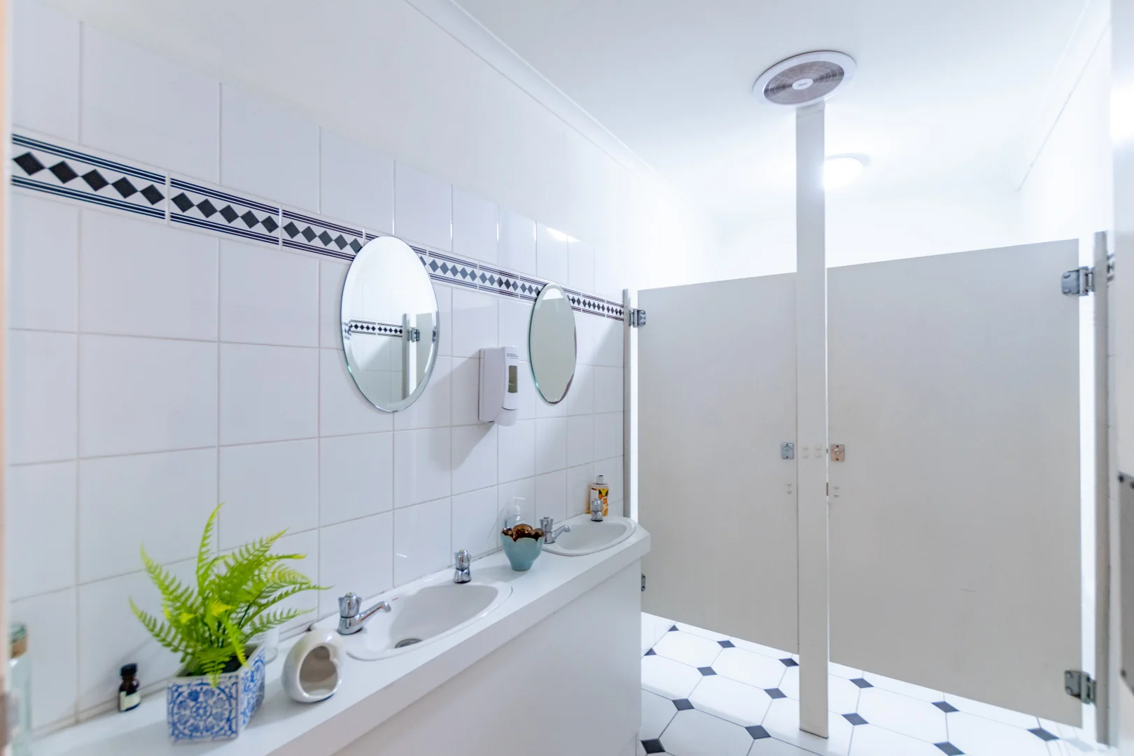 Additional image 21 of 10-12 Fitzroy Street, Tumut NSW 2720