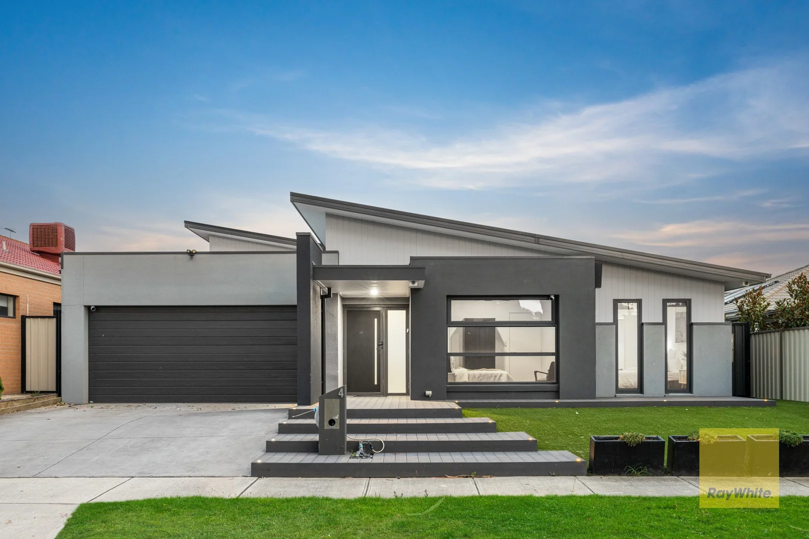 4 Goldsborough Road, Truganina VIC 3029