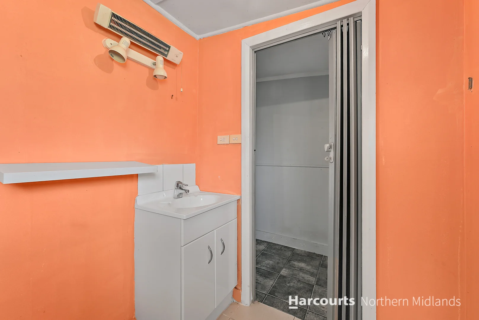 Additional image 17 of 34 Falmouth Street, Avoca TAS 7213