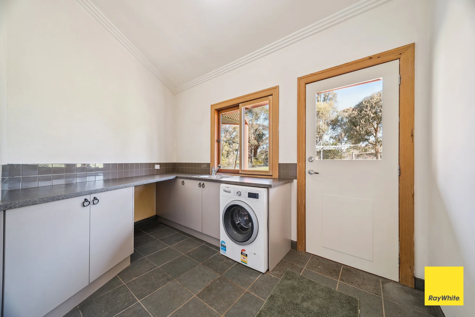 Additional image 18 of 55 Long Court, Ladys Pass VIC 3523