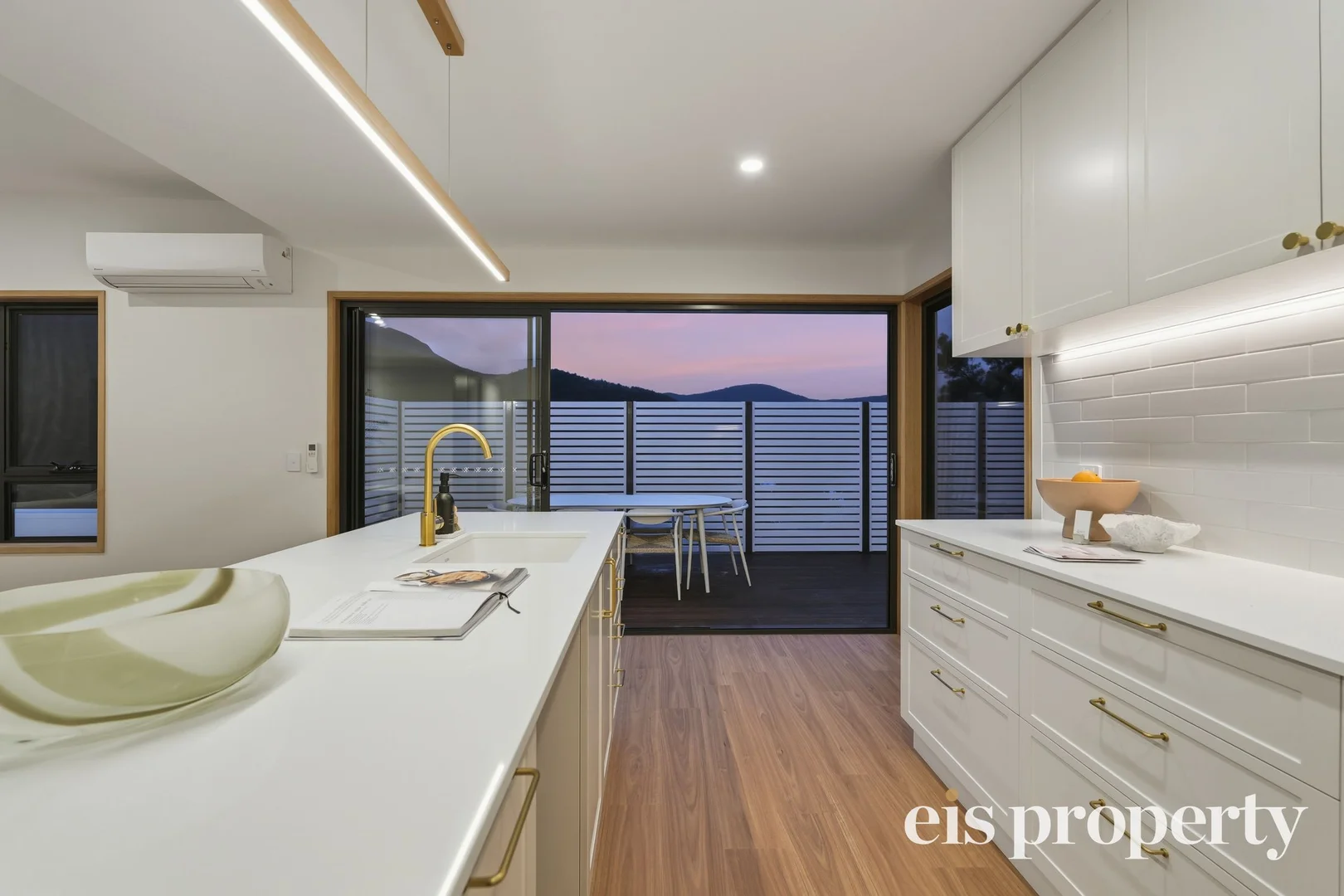 Additional image 13 of 1/35 Beaumont Road, Lenah Valley TAS 7008