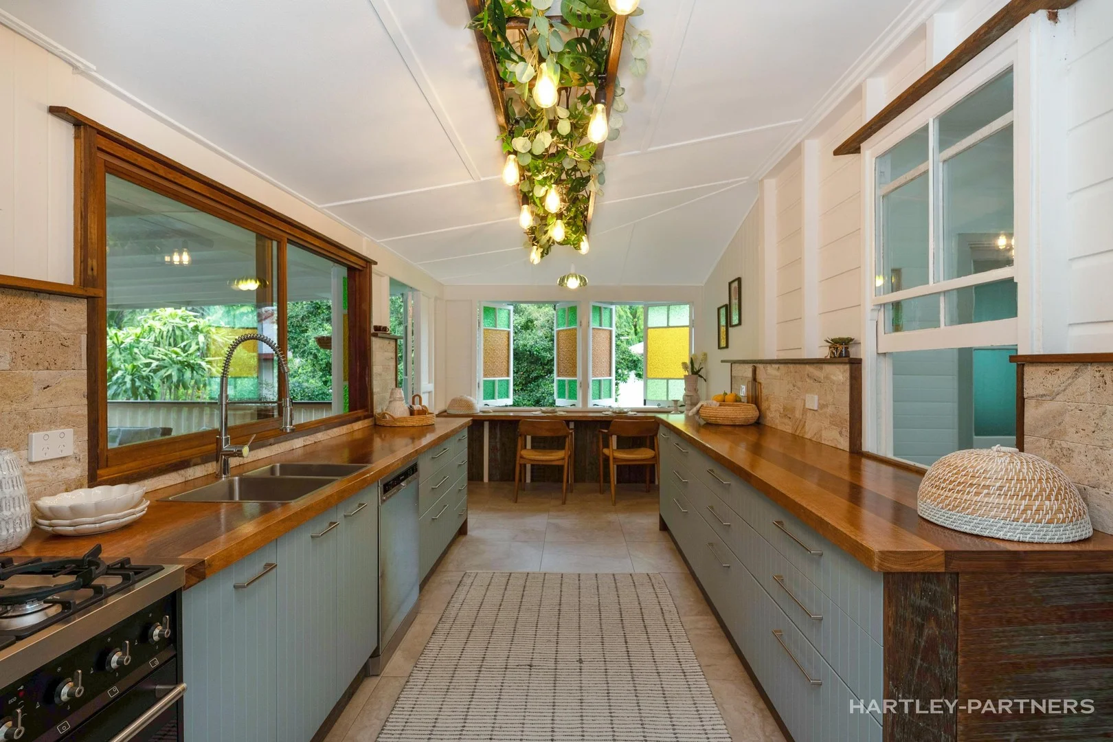 35 Mary Street, West End QLD 4810