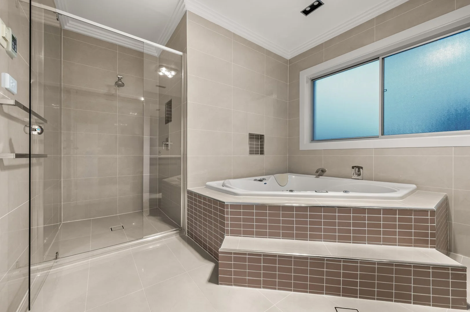 Additional image 27 of 35 Ballantyne Crescent, Franklin ACT 2913