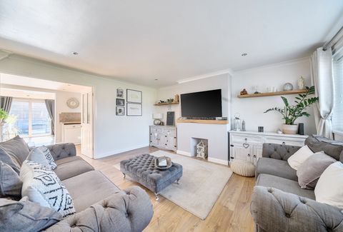 Malvern Drive, Bristol, Gloucestershire BS30