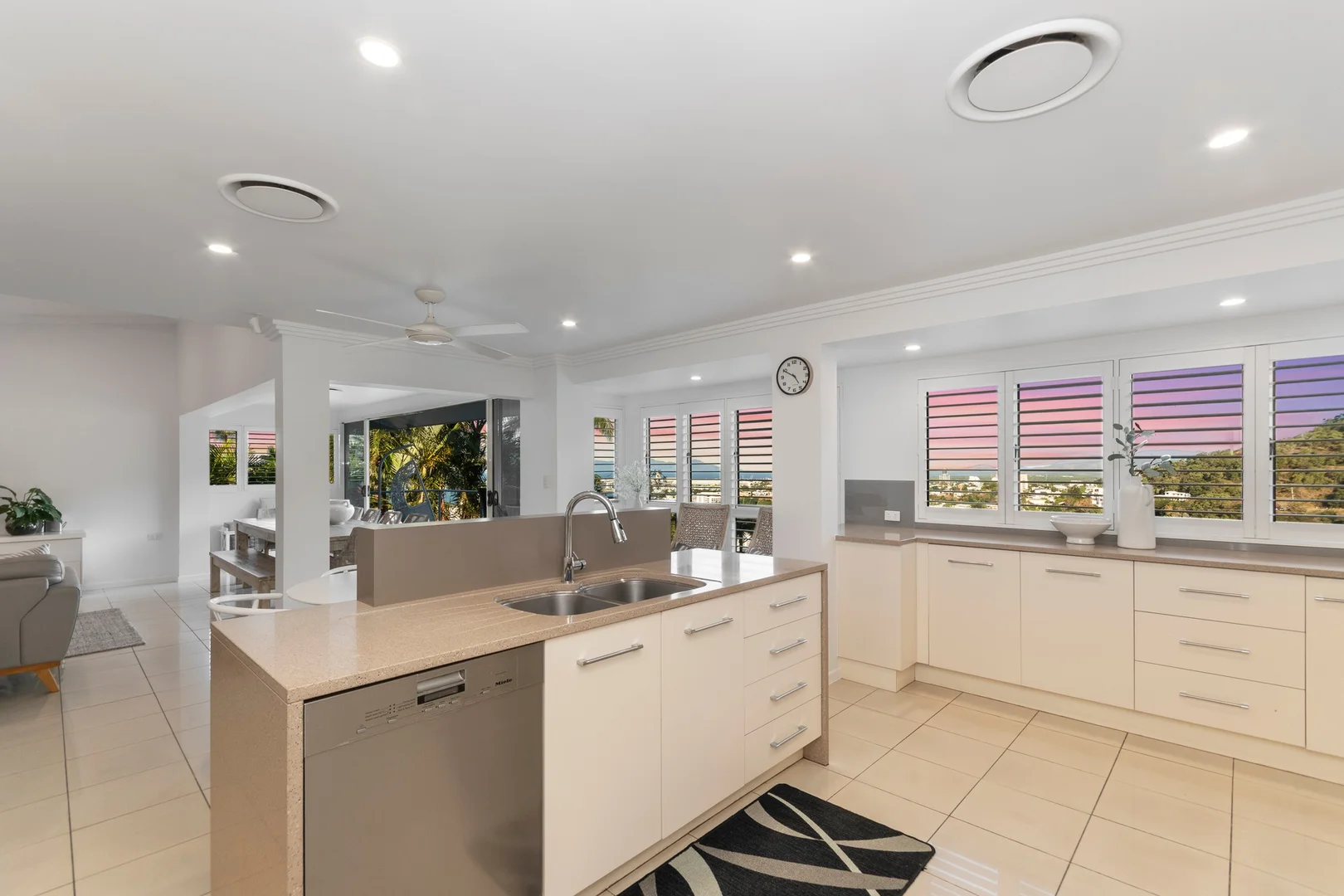 Additional image 7 of 24 Balmoral Drive, Castle Hill QLD 4810