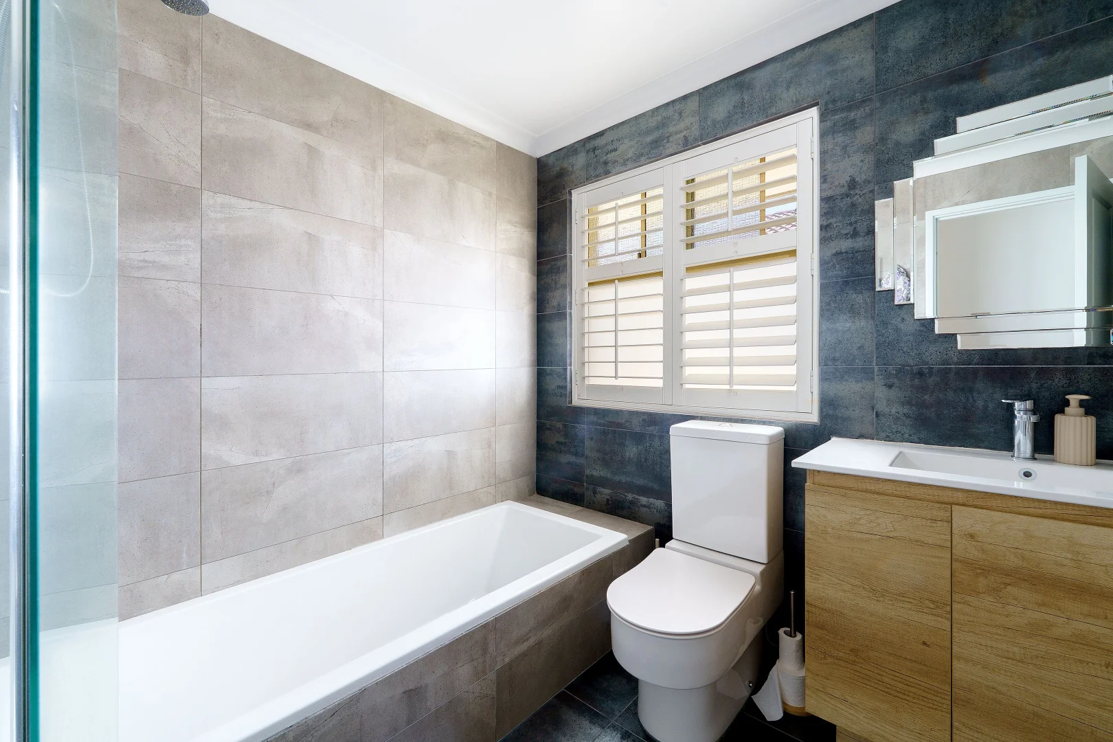 Additional image 14 of 220 Summerlakes Parade, Ballajura WA 6066