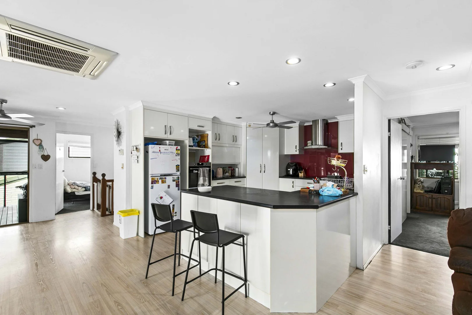 Additional image 3 of 43 Helsham Street, Point Vernon QLD 4655