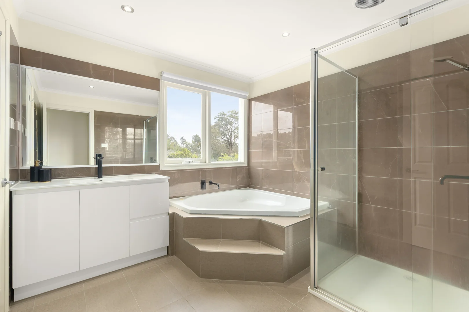 Additional image 9 of 20A Carlton Court, Templestowe VIC 3106