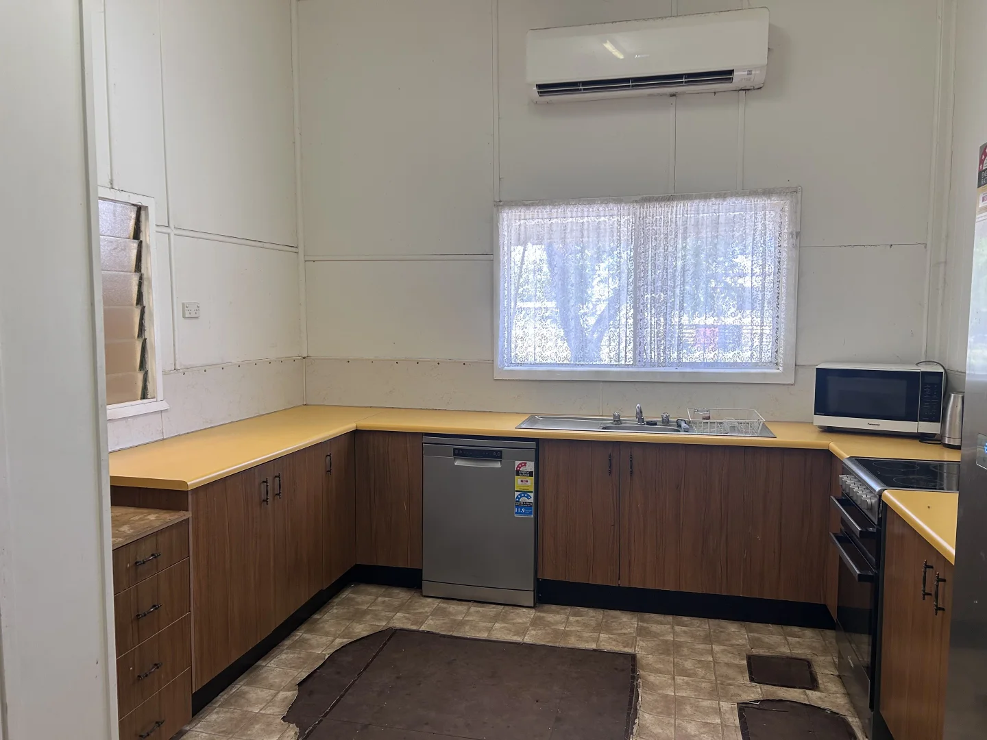 Additional image 7 of 29-31 Darwin Street, Jericho QLD 4728