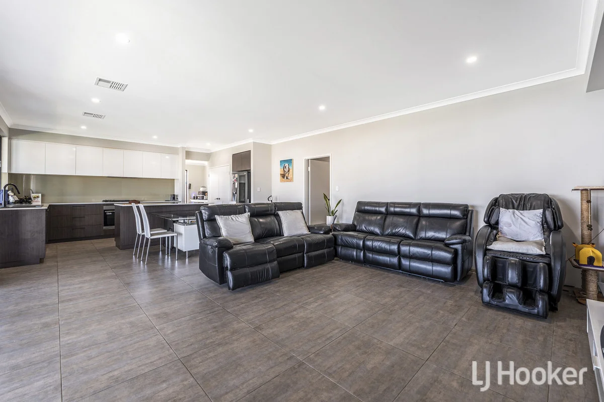 Additional image 19 of 99 Queen Parade, Wannanup WA 6210