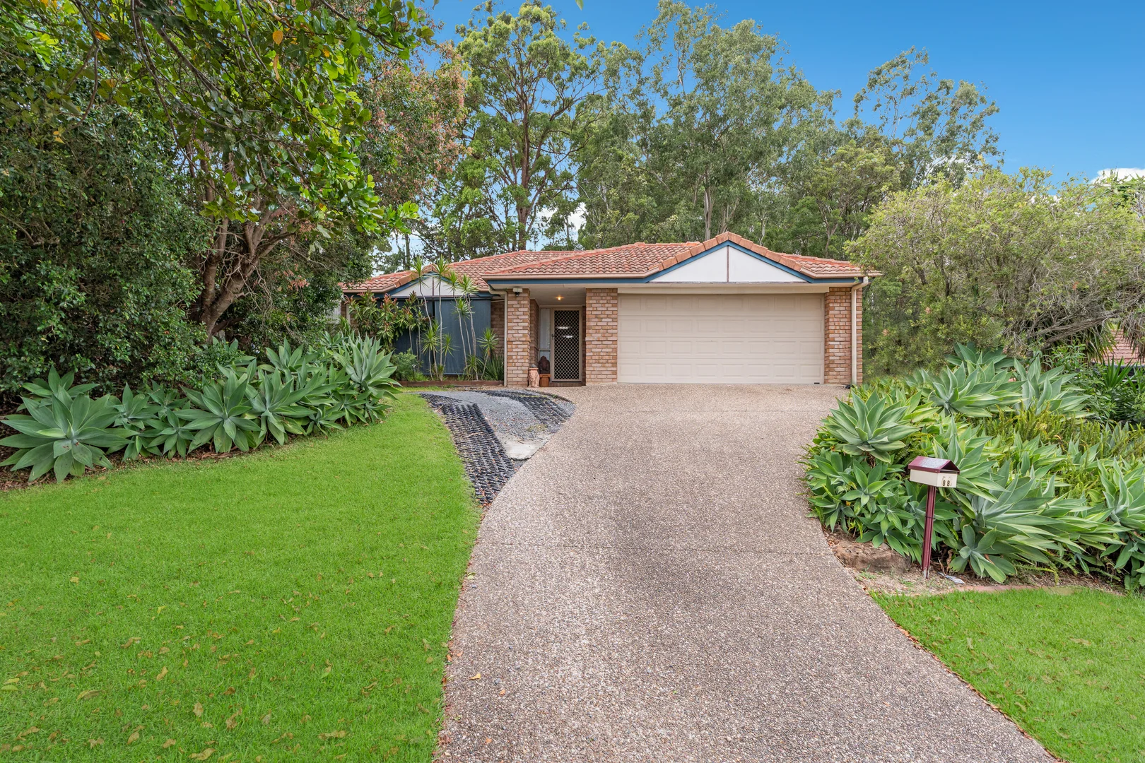 Additional image 26 of 88 Casuarina Drive, Elanora QLD 4221