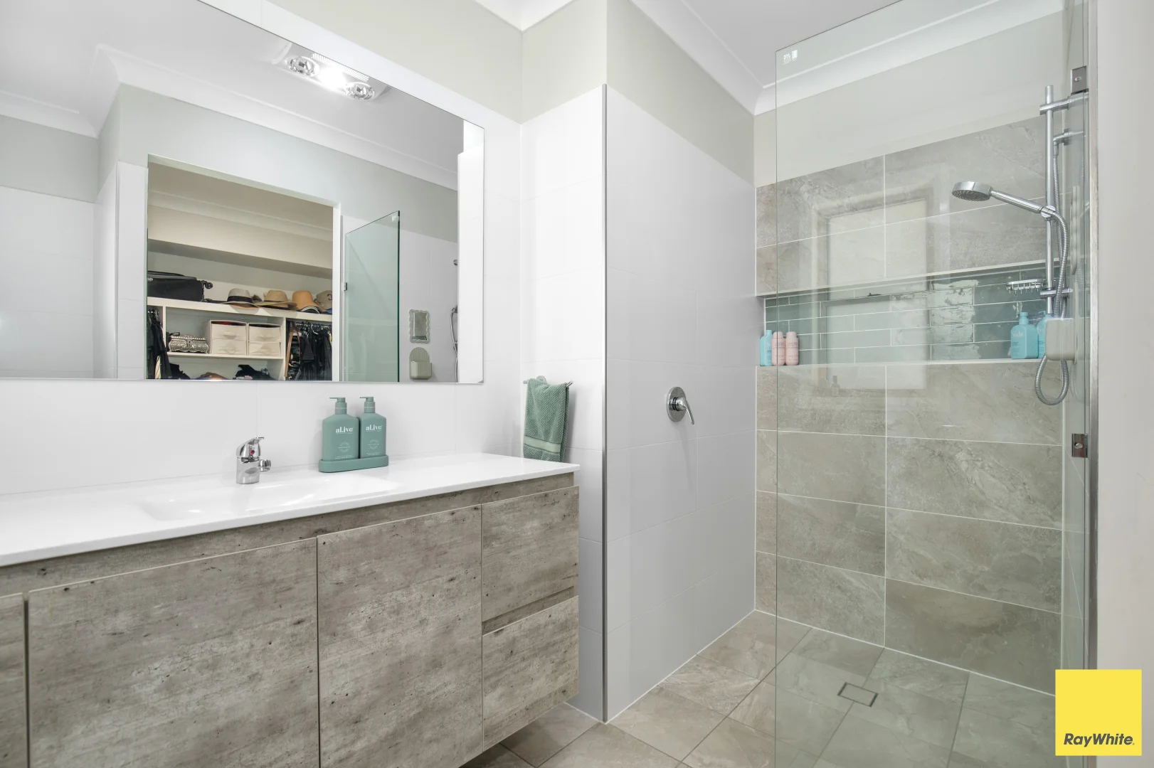 Additional image 7 of 27 Bimbadeen Drive, Inverell NSW 2360