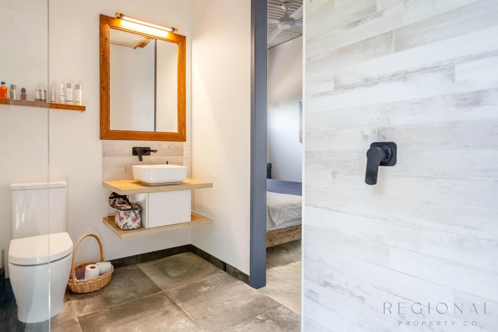 Additional image 12 of 5 Gozo Court, Elliott Heads QLD 4670