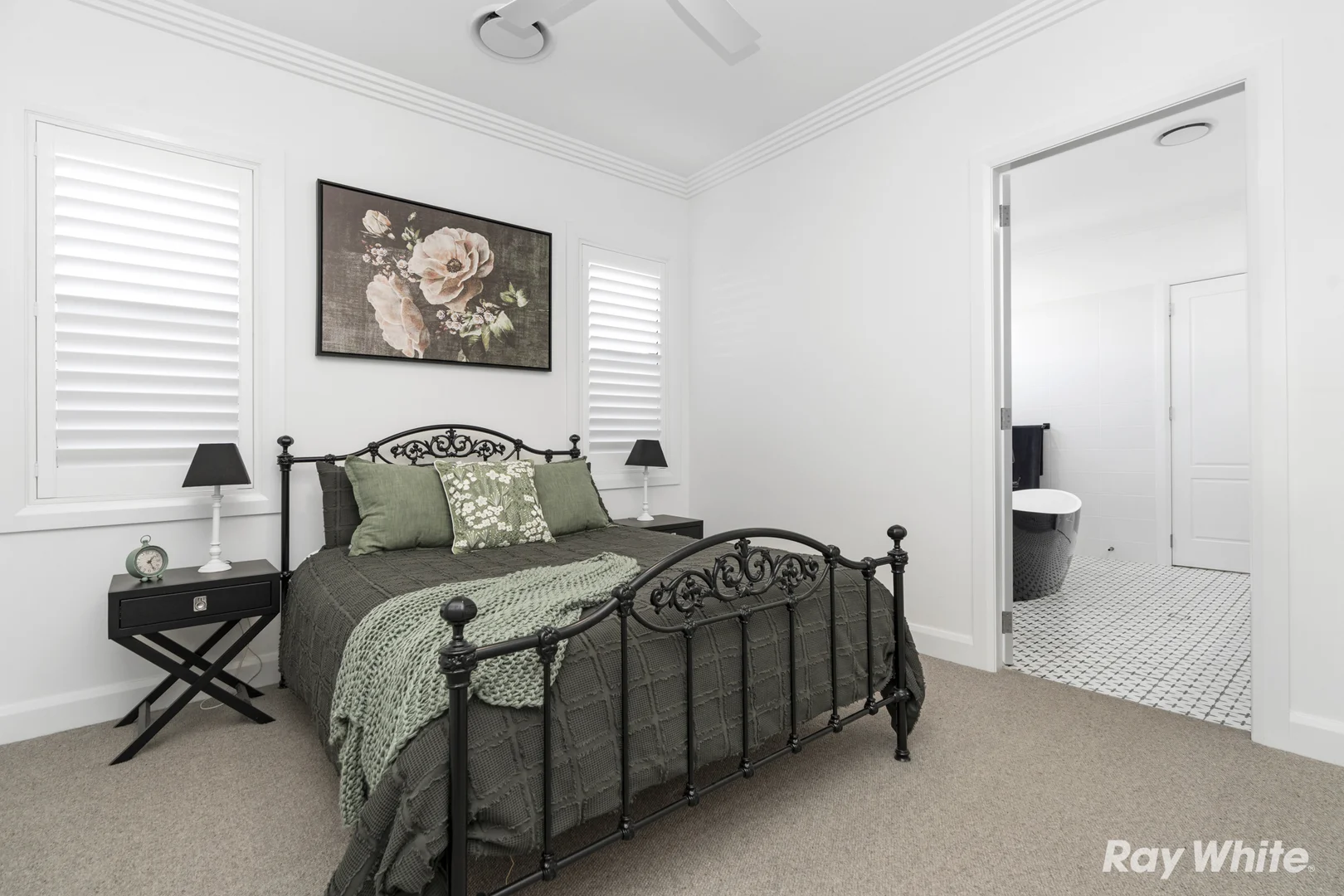 Additional image 11 of 118 Lakehaven Drive, Lake Albert NSW 2650