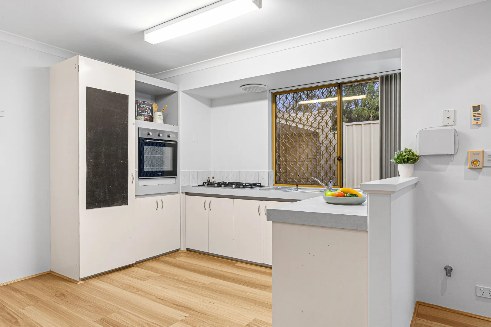 Additional image 9 of 1 Gumina Place, Lake Coogee WA 6166