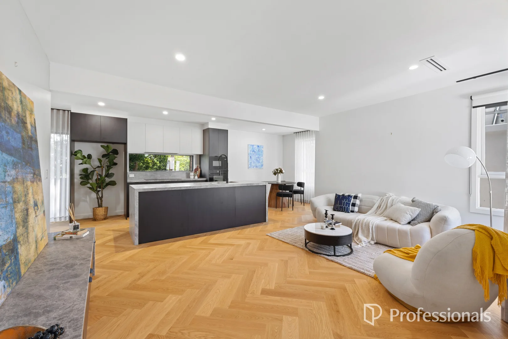 Additional image 2 of 5 Chantilly Street, Mount Waverley VIC 3149