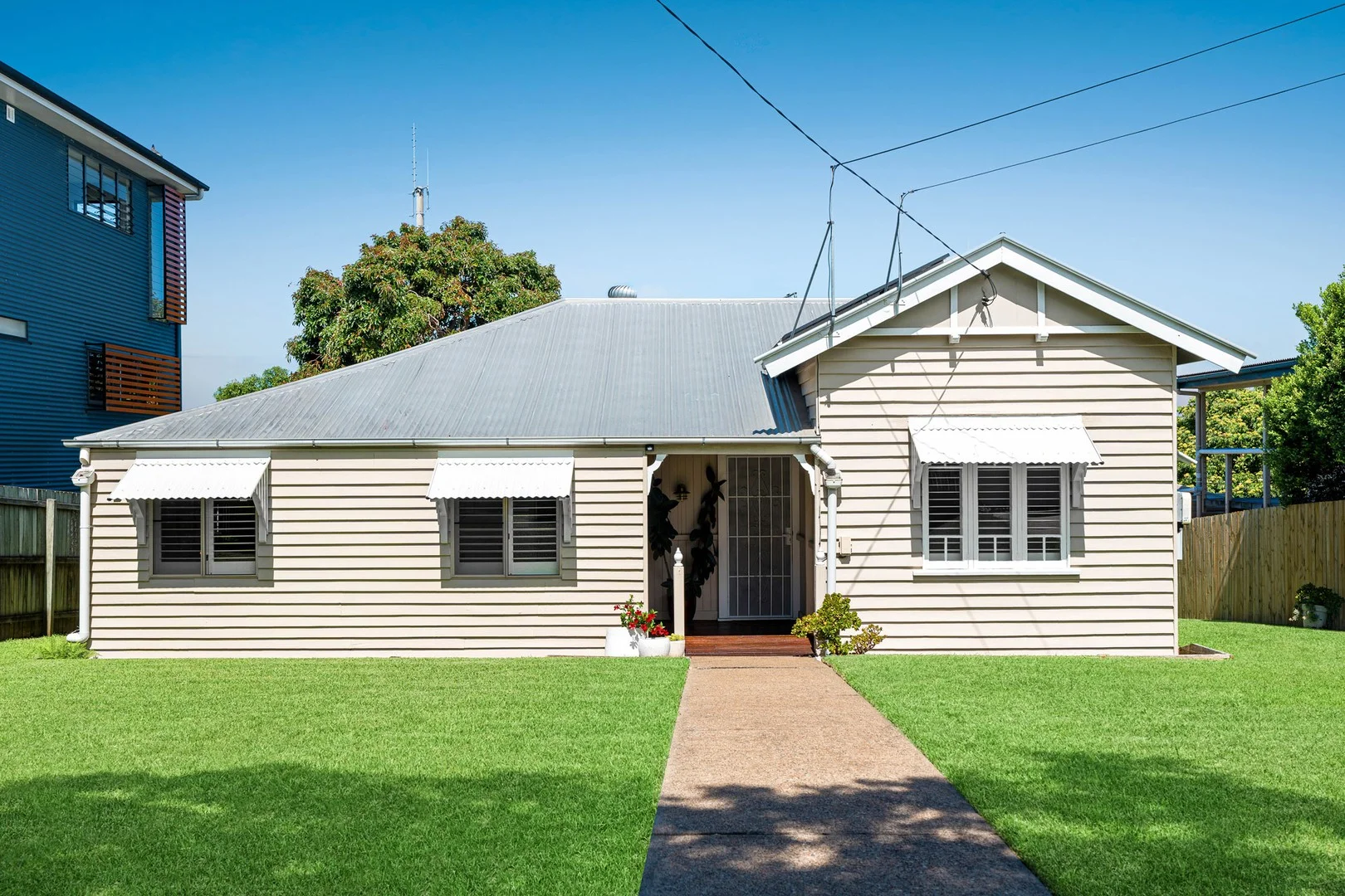 39 Gordon Parade, Manly QLD 4179