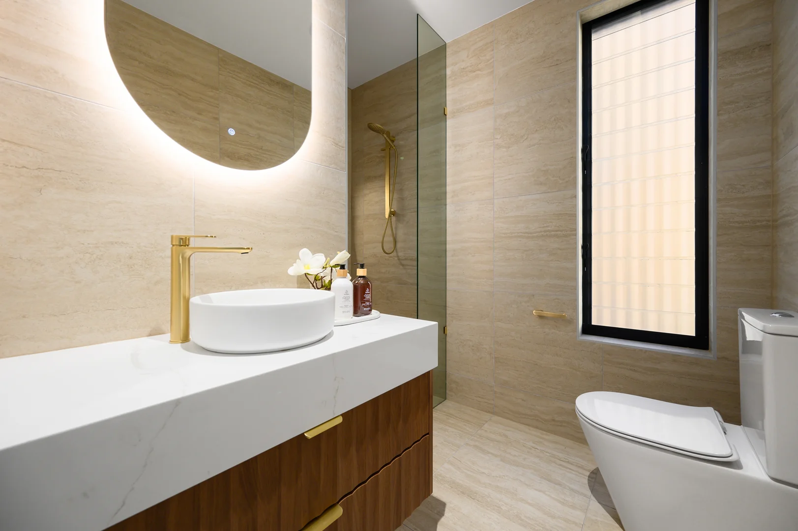 Additional image 26 of 2/149 The Esplanade, Paradise Point QLD 4216