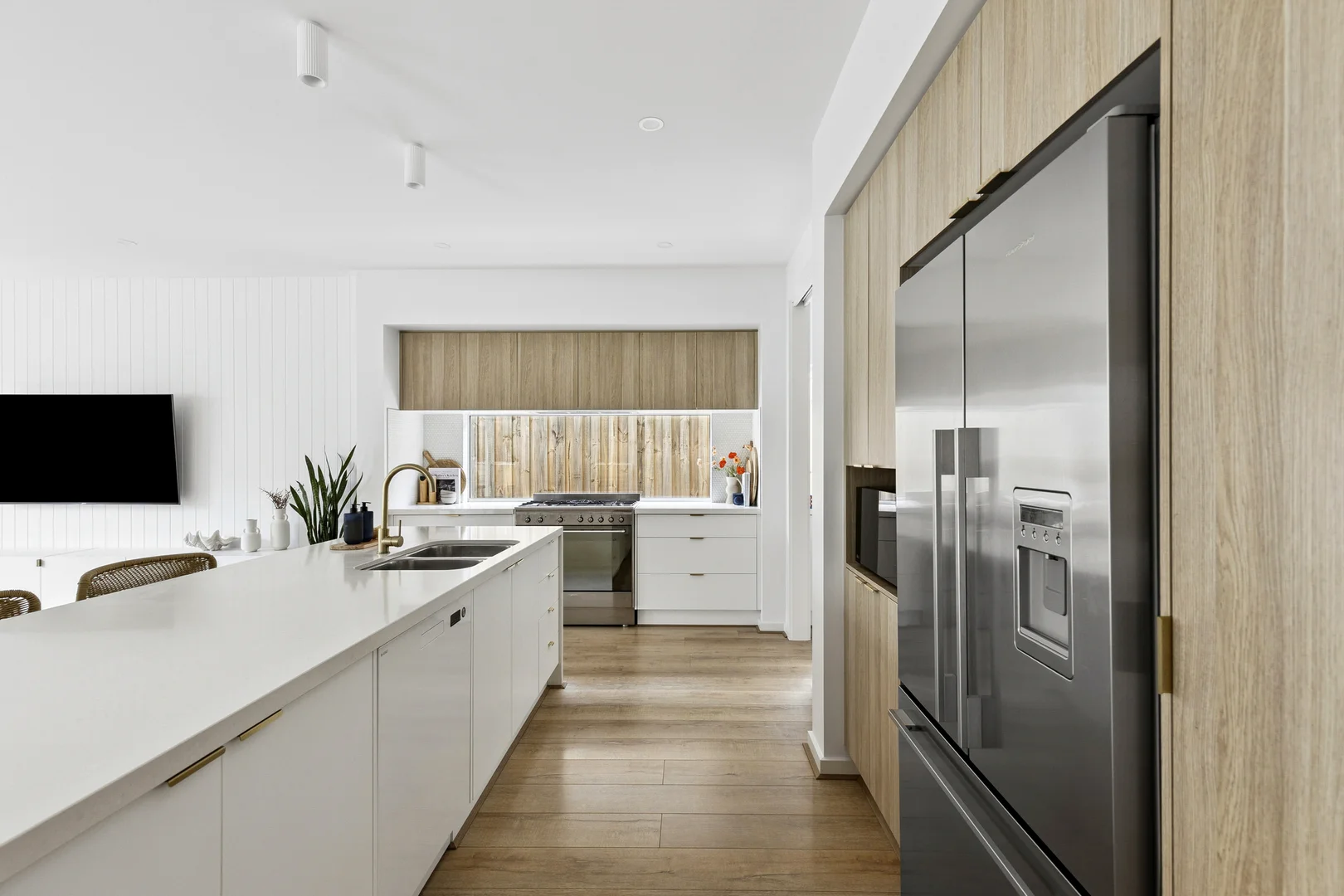 Additional image 6 of 71 Graylea Avenue, Herne Hill VIC 3218