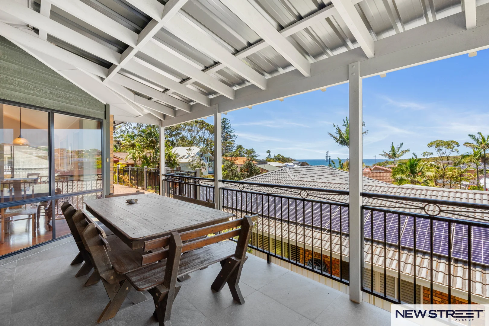 Additional image 21 of 21 Copper Valley Close, Caves Beach NSW 2281