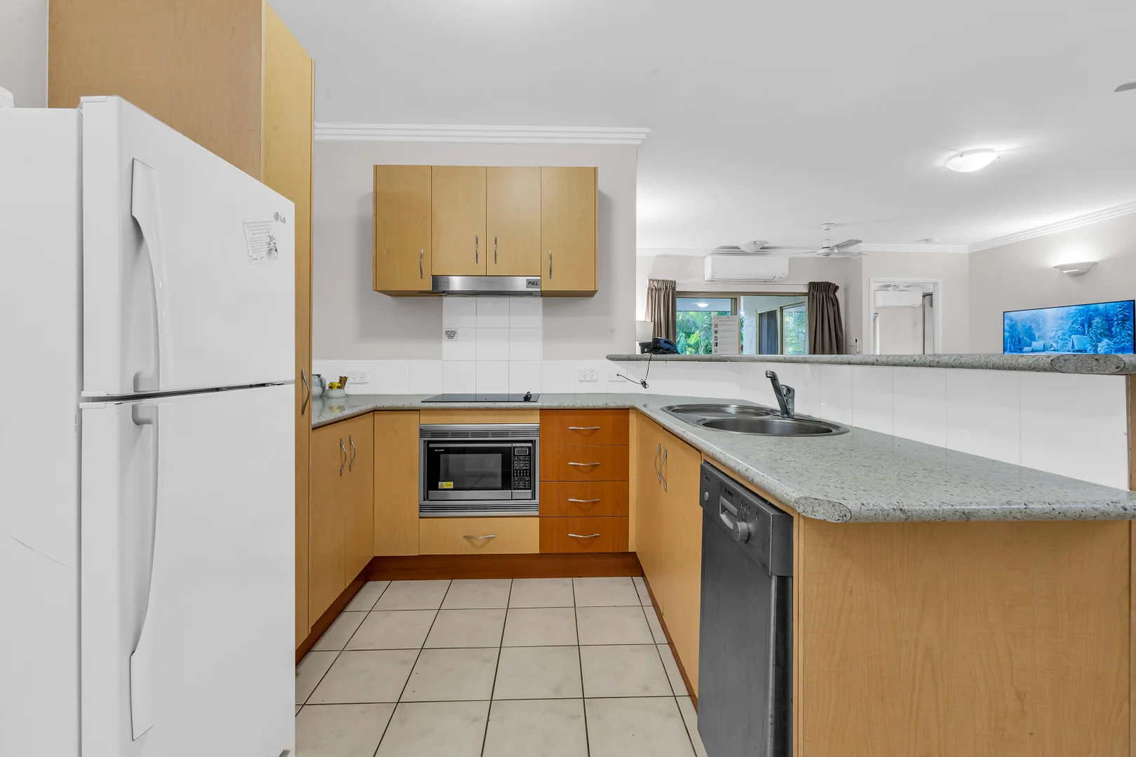 Additional image 6 of 25/35-37 Davidson Street, Port Douglas QLD 4877
