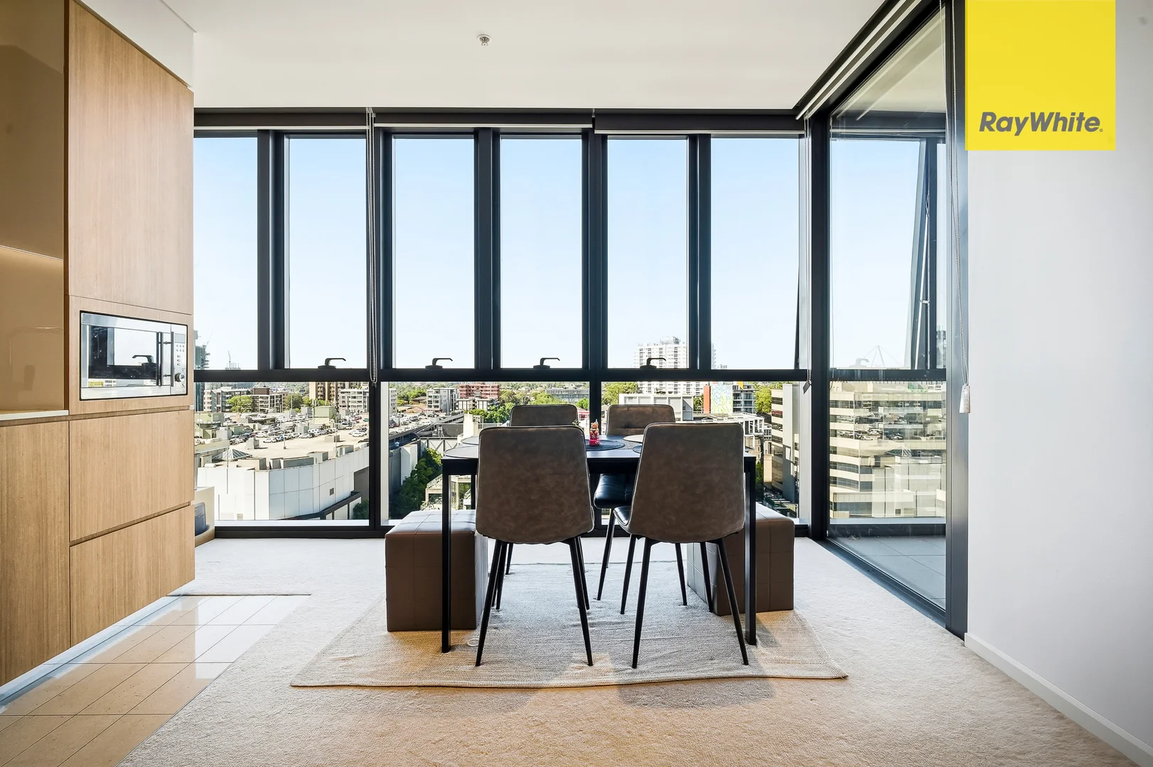 Additional image 4 of 1417/32 Hunter Street (AKA 1417/45 Macquarie St), Parramatta NSW 2150