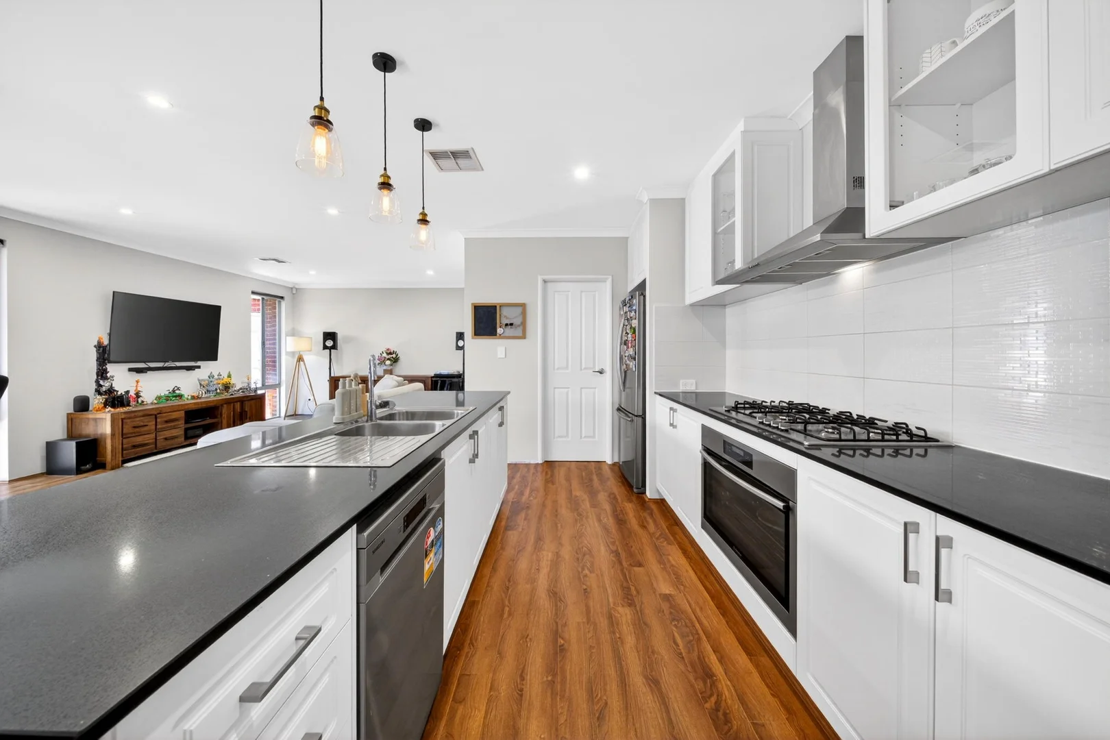 Additional image 20 of 22 Glenfinlass Parade, Wellard WA 6170