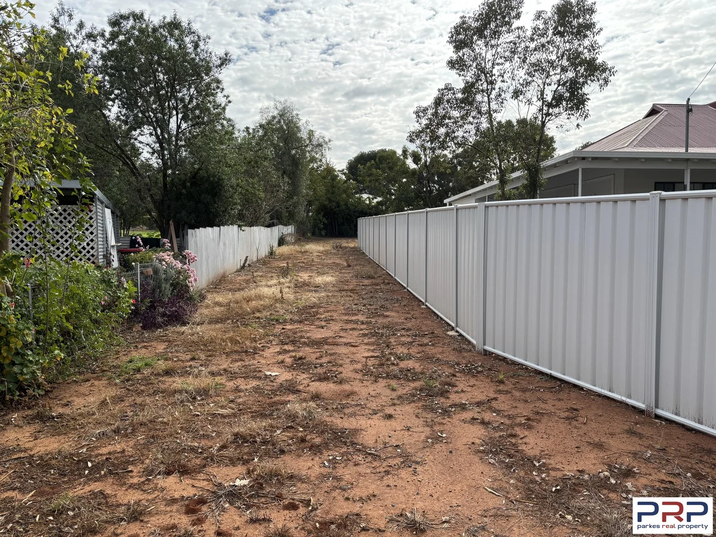 6 Webb Street, Parkes NSW 2870