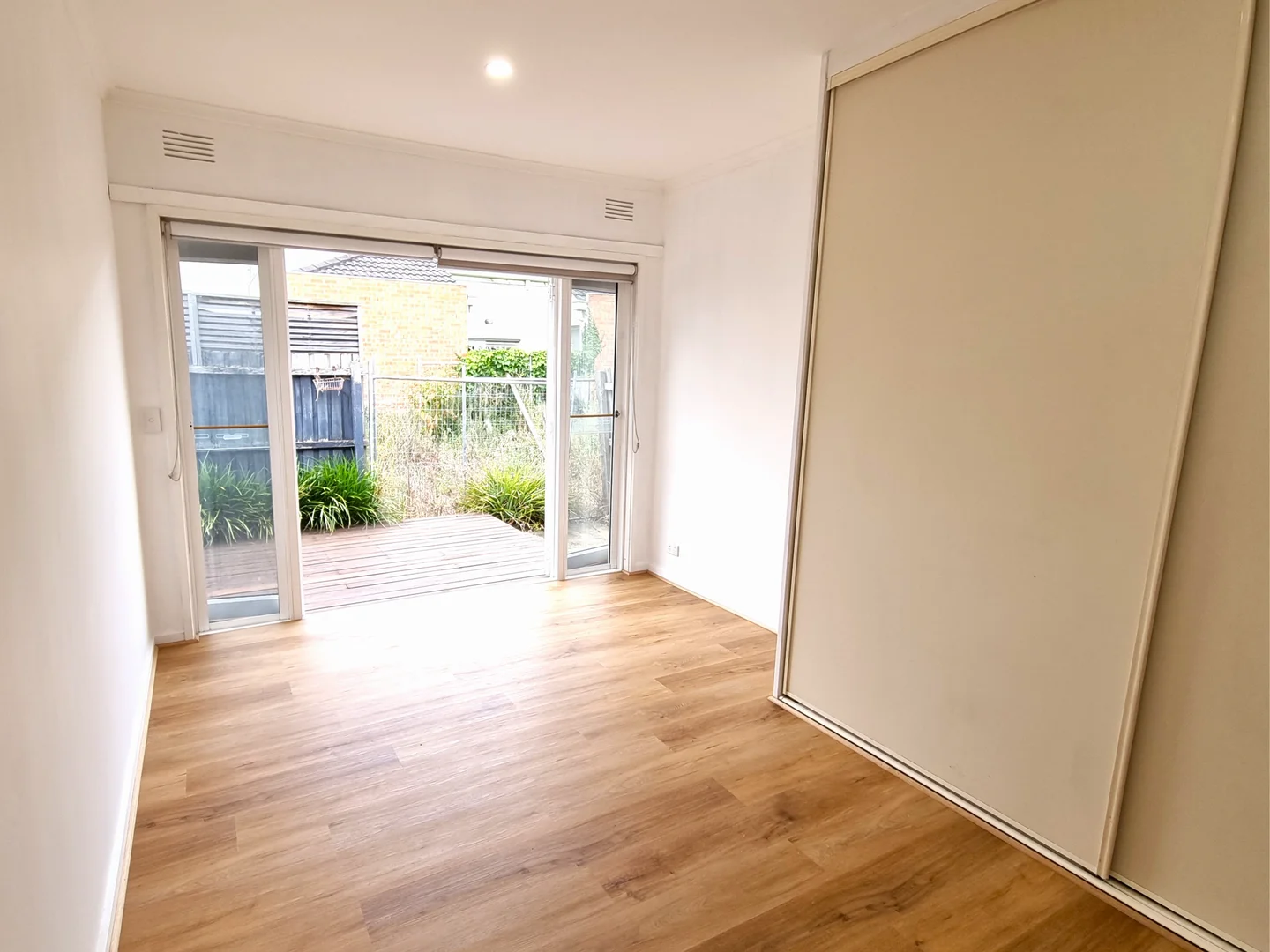 Additional image 8 of 3/23 Royal Avenue, Glen Huntly VIC 3163