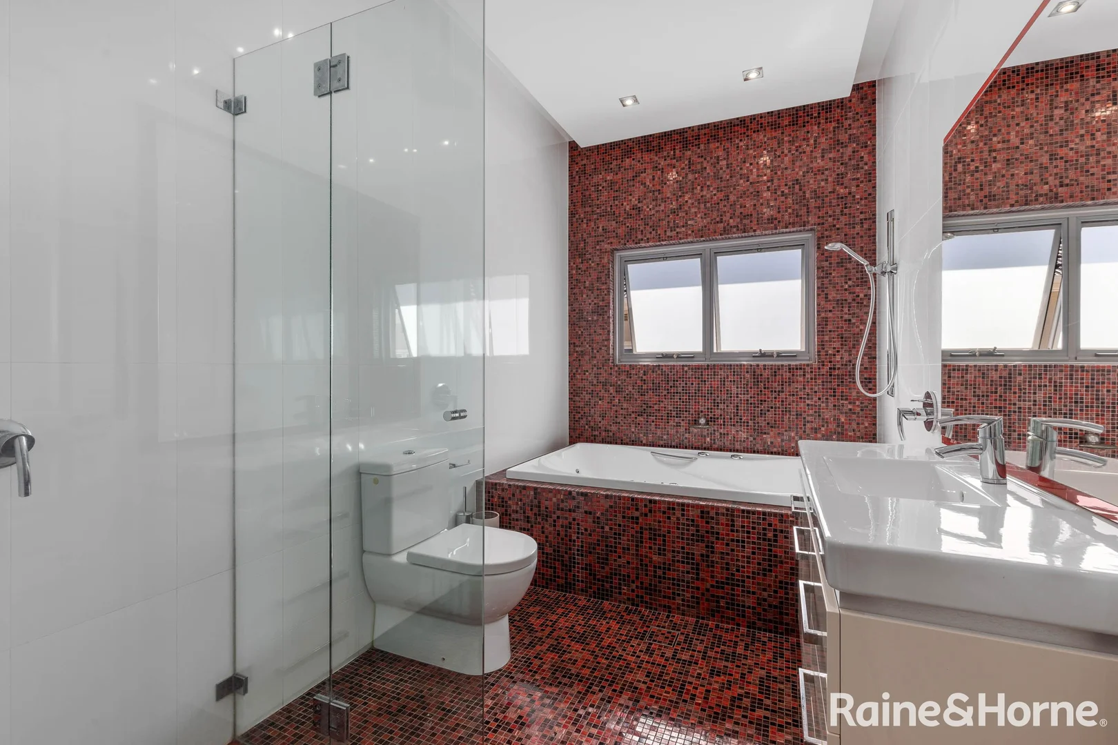 Additional image 10 of 4 Midelton Avenue, Bexley North NSW 2207