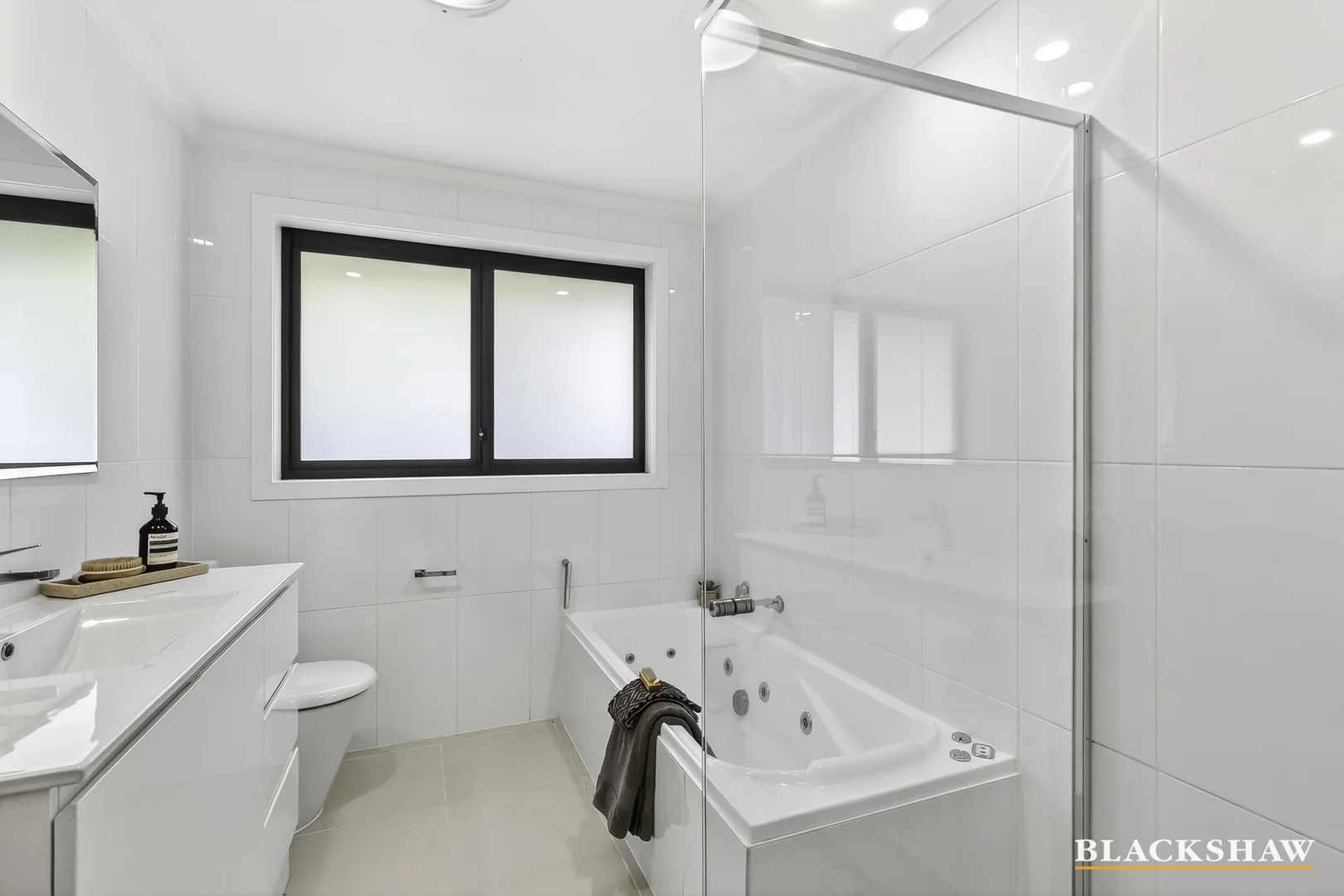 Additional image 19 of 8 De Smet Place, Fraser ACT 2615