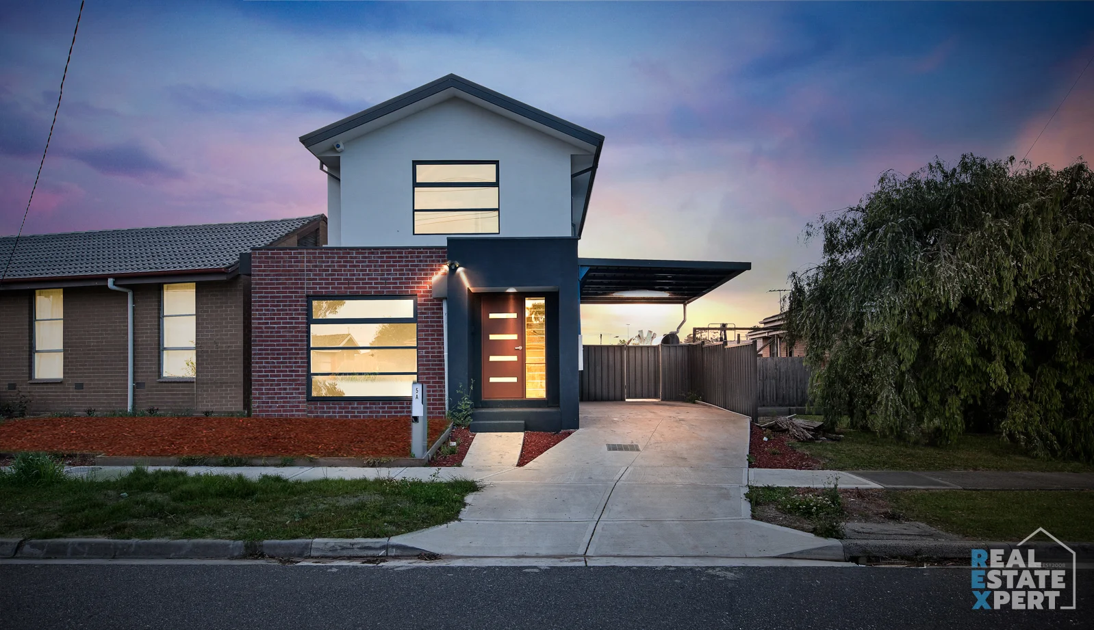 5A Deanswood Road, Hampton Park VIC 3976