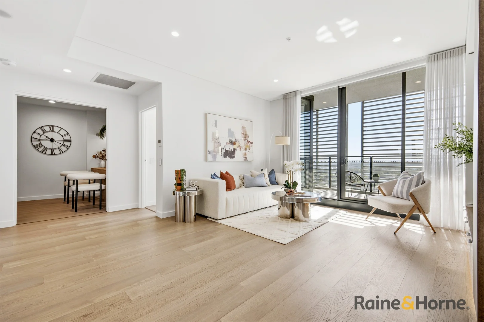 Additional image 13 of 1202/8 Hinchcliff Place, Zetland NSW 2017