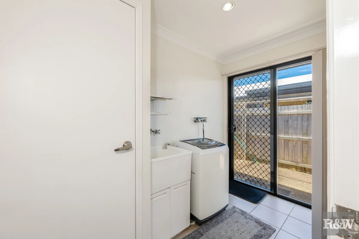 Additional image 10 of 19 McCallum Close, Coral Cove QLD 4670