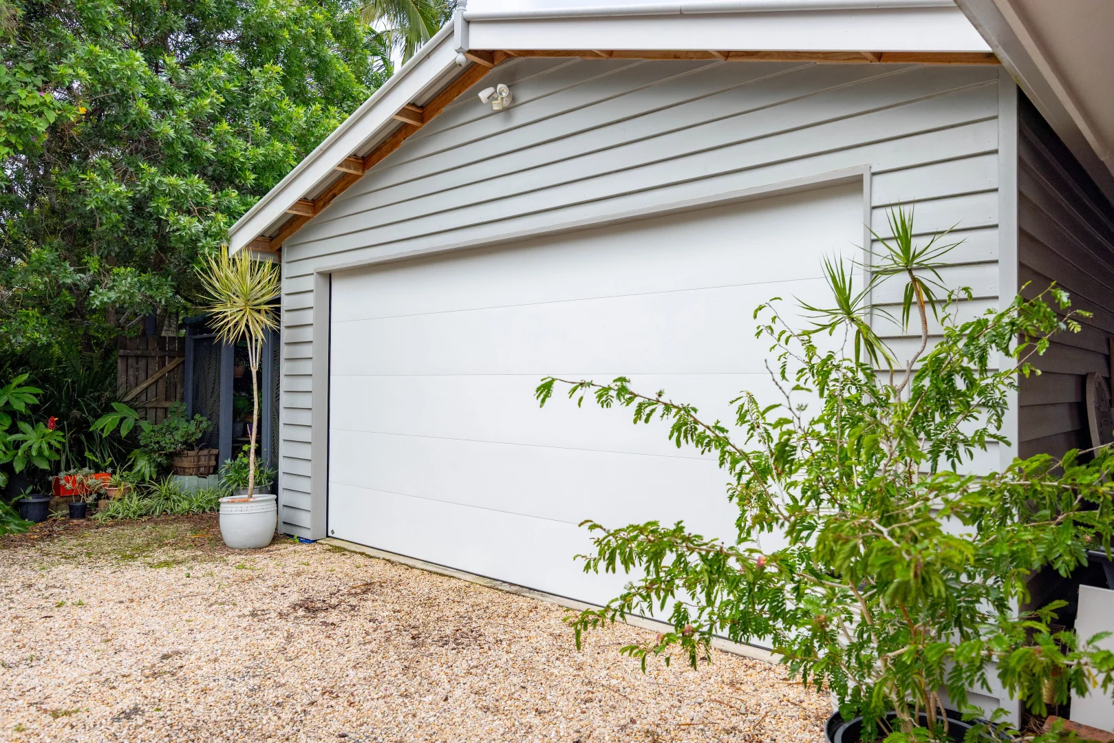 Additional image 17 of 8 Pine Tree Drive, Lake Macdonald QLD 4563