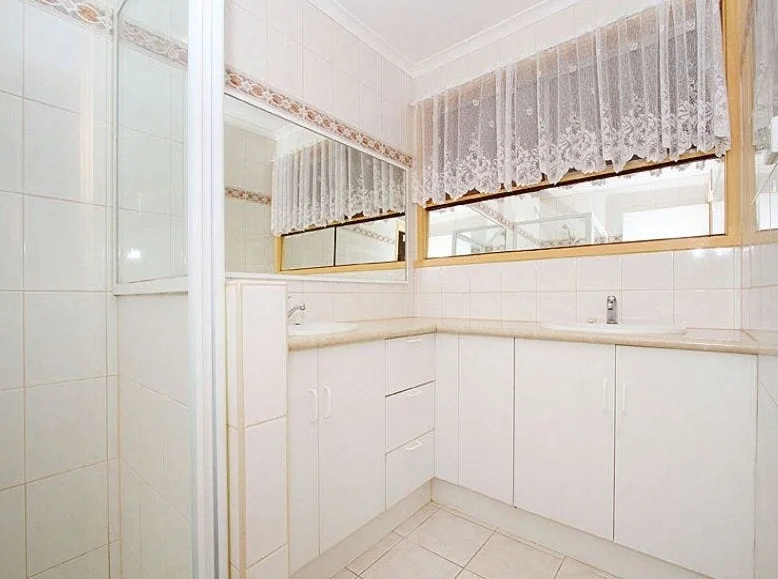 11 Malua Crescent, Mill Park VIC 3082 photo 4