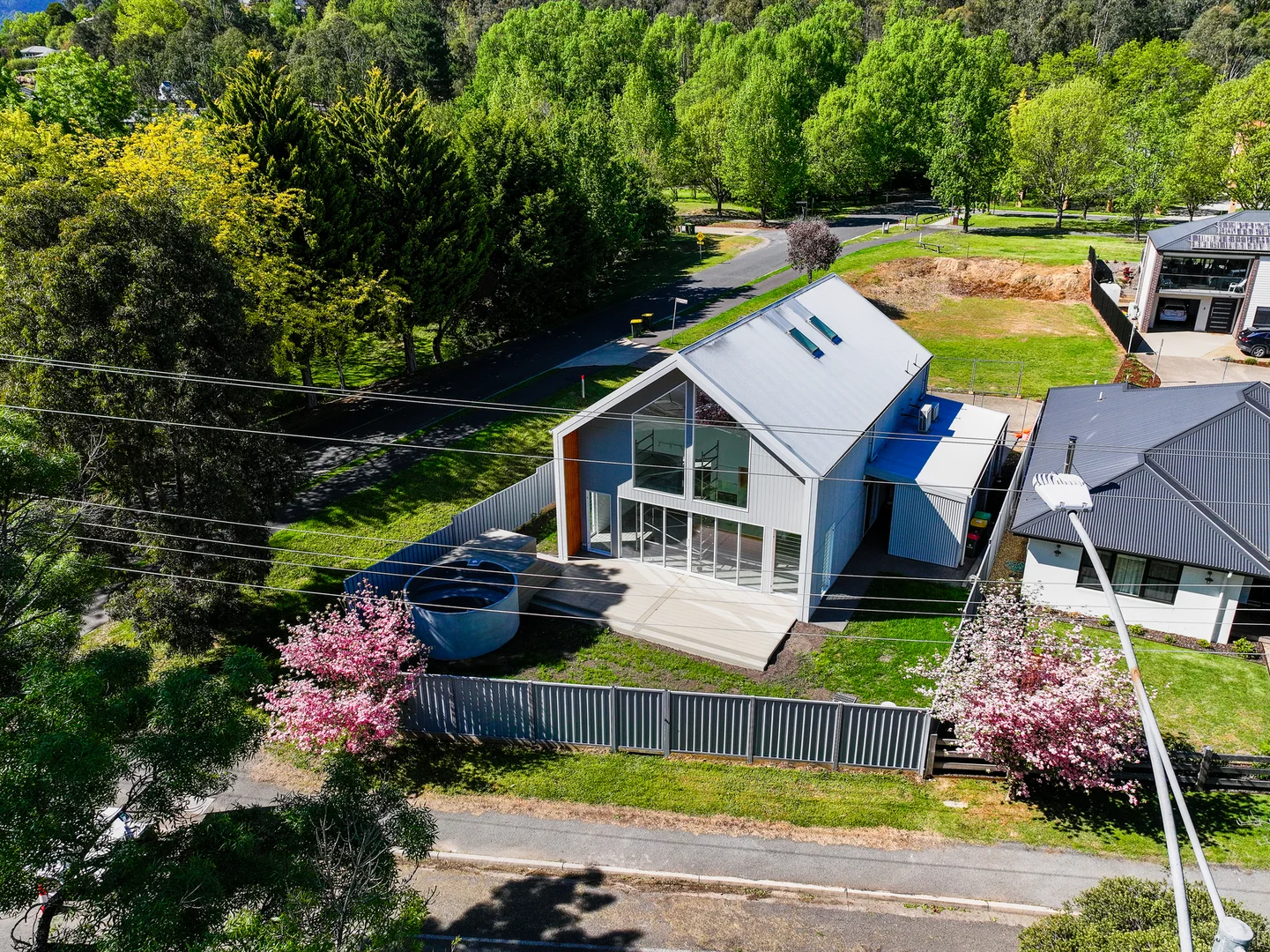 Additional image 27 of 2 Manning Place, Bright VIC 3741