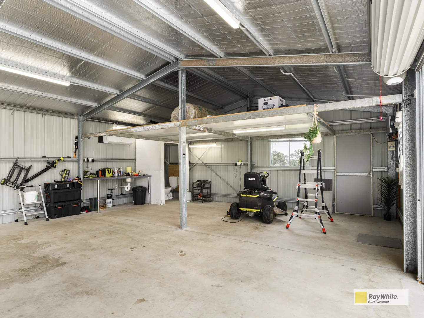 Additional image 27 of 11 Wolbah Close, Inverell NSW 2360